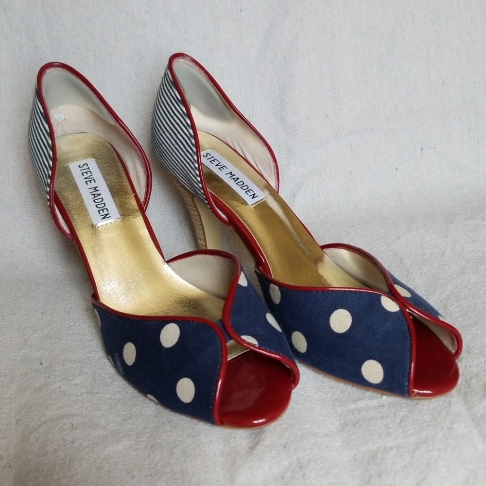 Steve Madden Peep toe heels